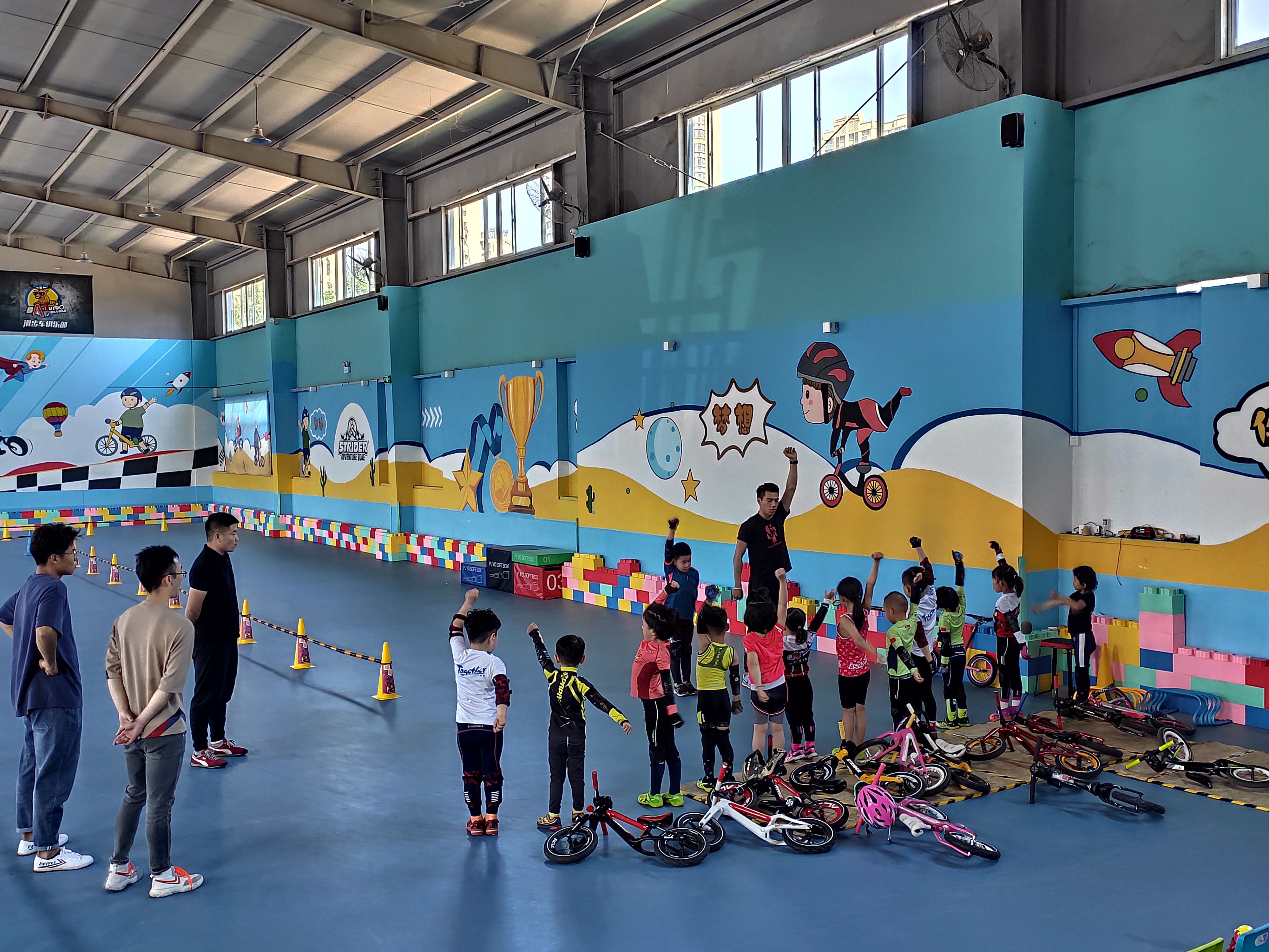 一起练训练营聊城超级英雄儿童成长中心